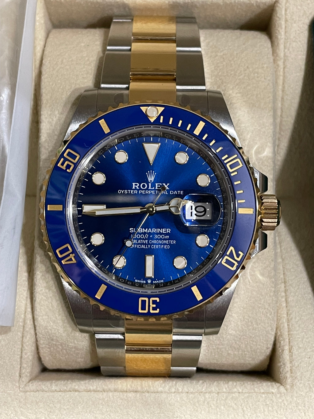 ROLEX SUBMARINER DATE